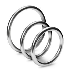 METALEROS CONJUNTO DE 3 ANÉIS PENIANOS EM METAL CRUSHIOUS