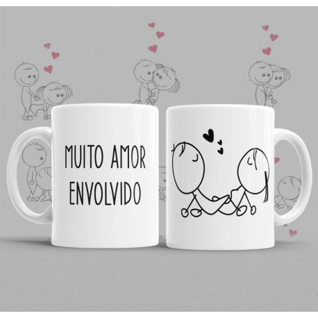 CANECA HUMORISTICA COM A FRASE &ndash; MUITO AMOR ENVOLVIDO